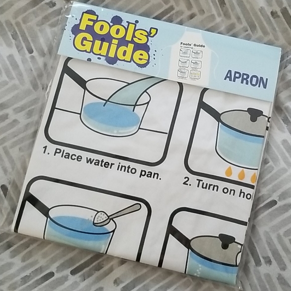 Fools Guide to Cooking Apron - Picture 1 of 5